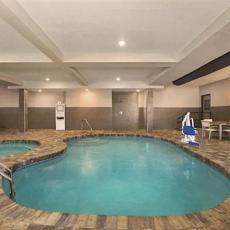 Country Inn & Suites By Radisson, Savannah Midtown, Ga-3